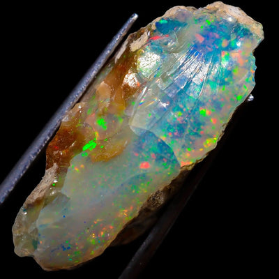 11.5 Cts Natural Ethiopian Raw Opal with Stunning Fire Flashes (21x13x9 mm)