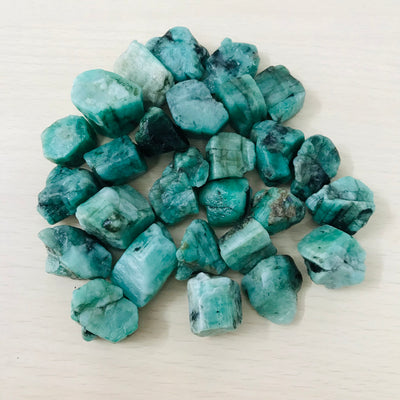 AAA Grade Zambian Emerald Rough Stone Natural May Birthstone Wholesale Lot Crystal for Jewelry Making