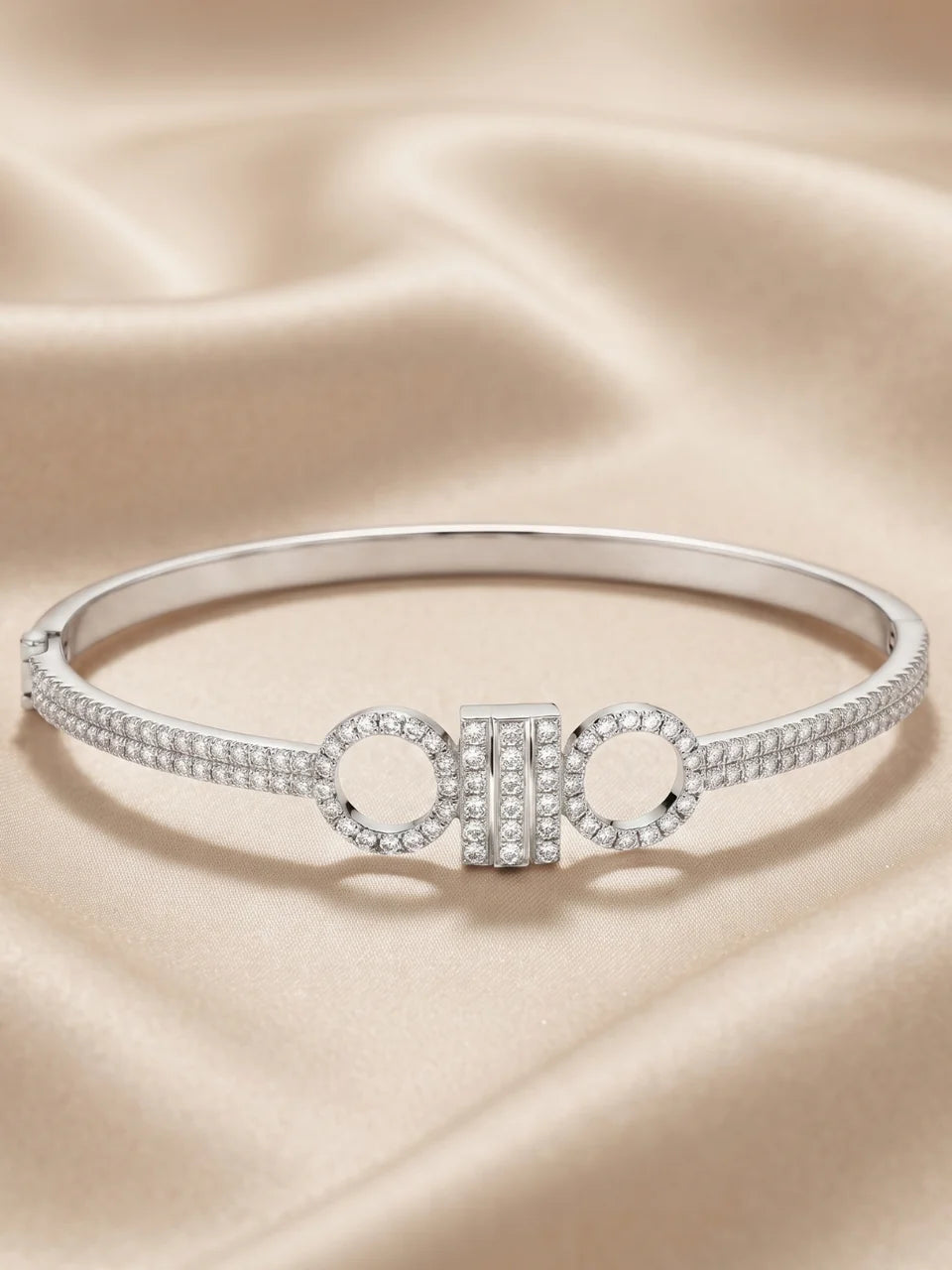 925 Silver Infinity Circle Bangle Bracelet for Women