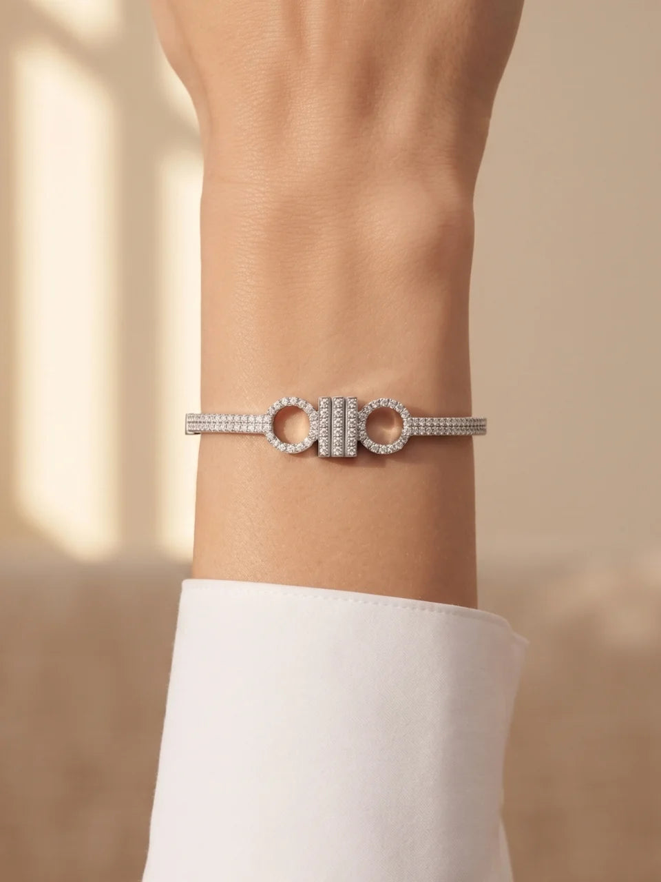 925 Silver Infinity Circle Bangle Bracelet for Women