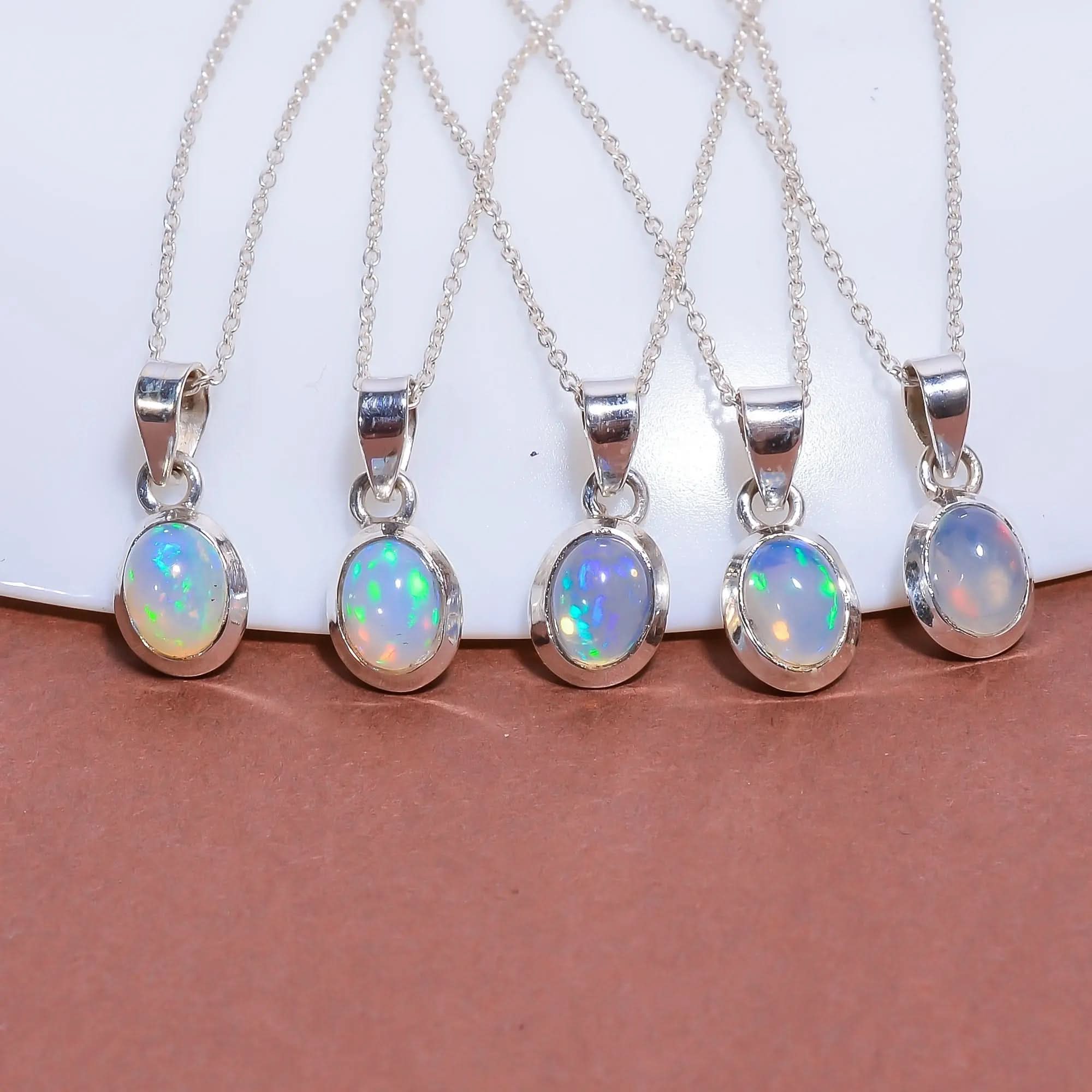 925 silver mounted on Black Ethiopian Opal Bazel Jewelry 