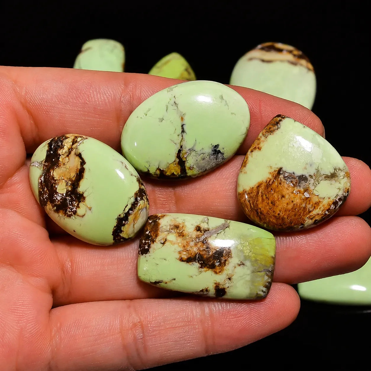 Lemon Green Chrysoprase Gemstone