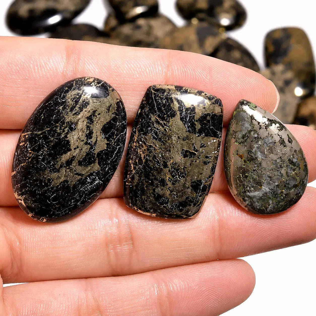 Natural Apache Gold Cabochon lot – Black & Gold Polished Gemstone (20–30 mm), 1–10 Pieces