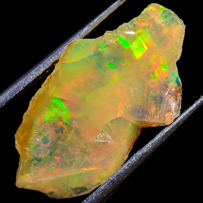 2 Ct Natural Ethiopian Raw Opal with Multicolor Fire Play