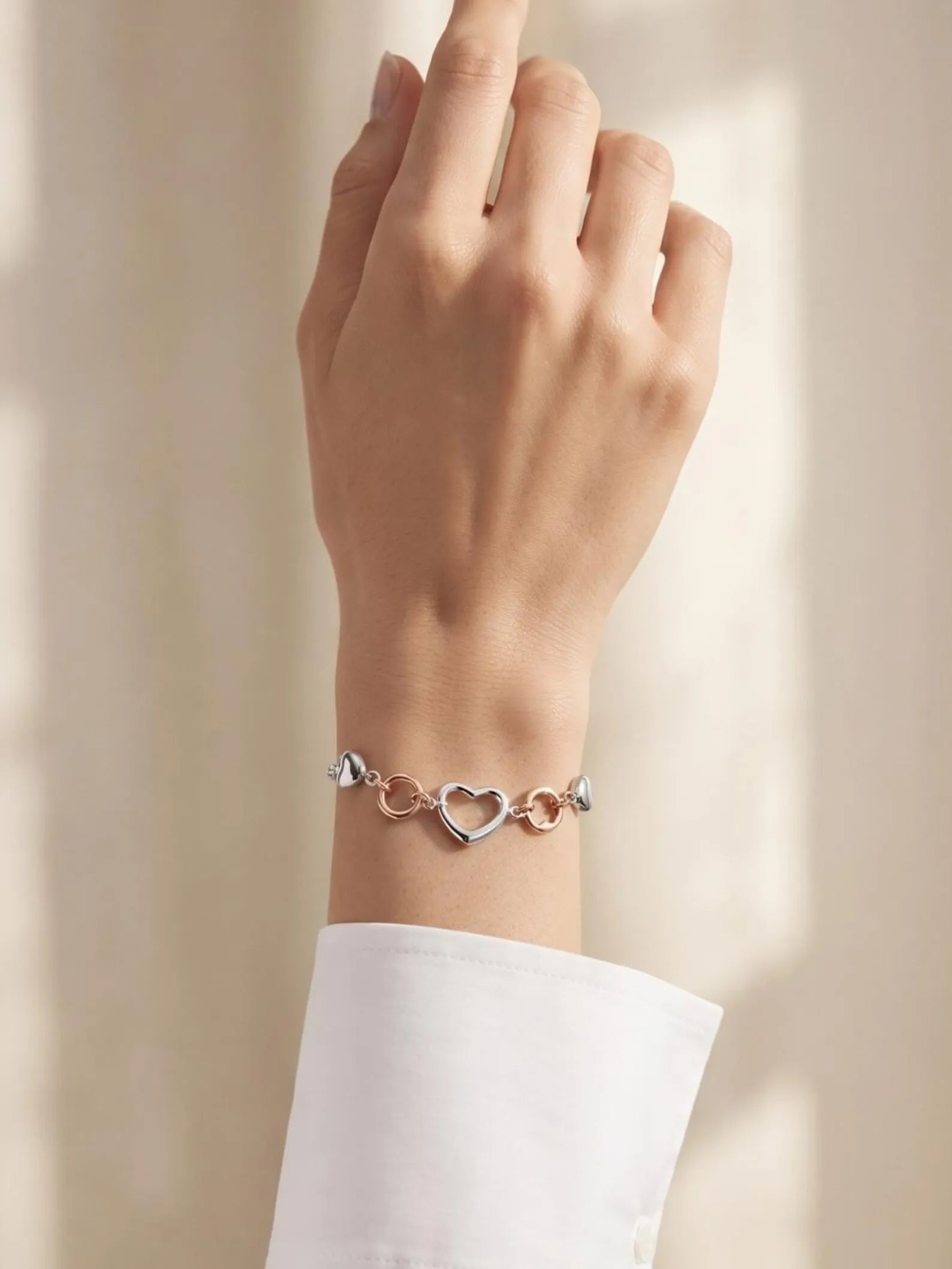 925 Sterling Silver Heart Bracelet, Two Tone Heart Link Bracelet, Silver Rose Gold Love Bracelet, Dainty Women’s Jewelry, Romantic Gift