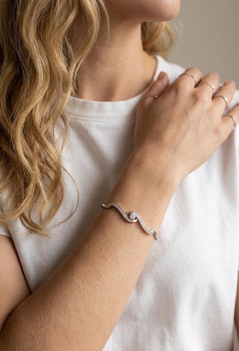 925 Sterling Silver,Dainty Love Bracelet ,Minimalist Jewelry For Her,Adjustable Dainty Bracelet,Bridesmaid Gift