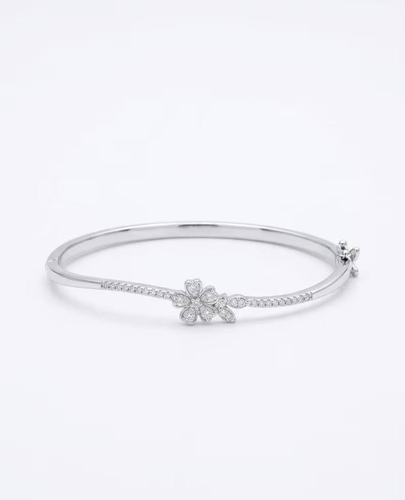 Sterling Silver 925 Zircon Flower Bangle, zircon Floral Stone Bracelet, Minimalist Luxury Jewelry,Gift For Her ,Bridemaids Gift