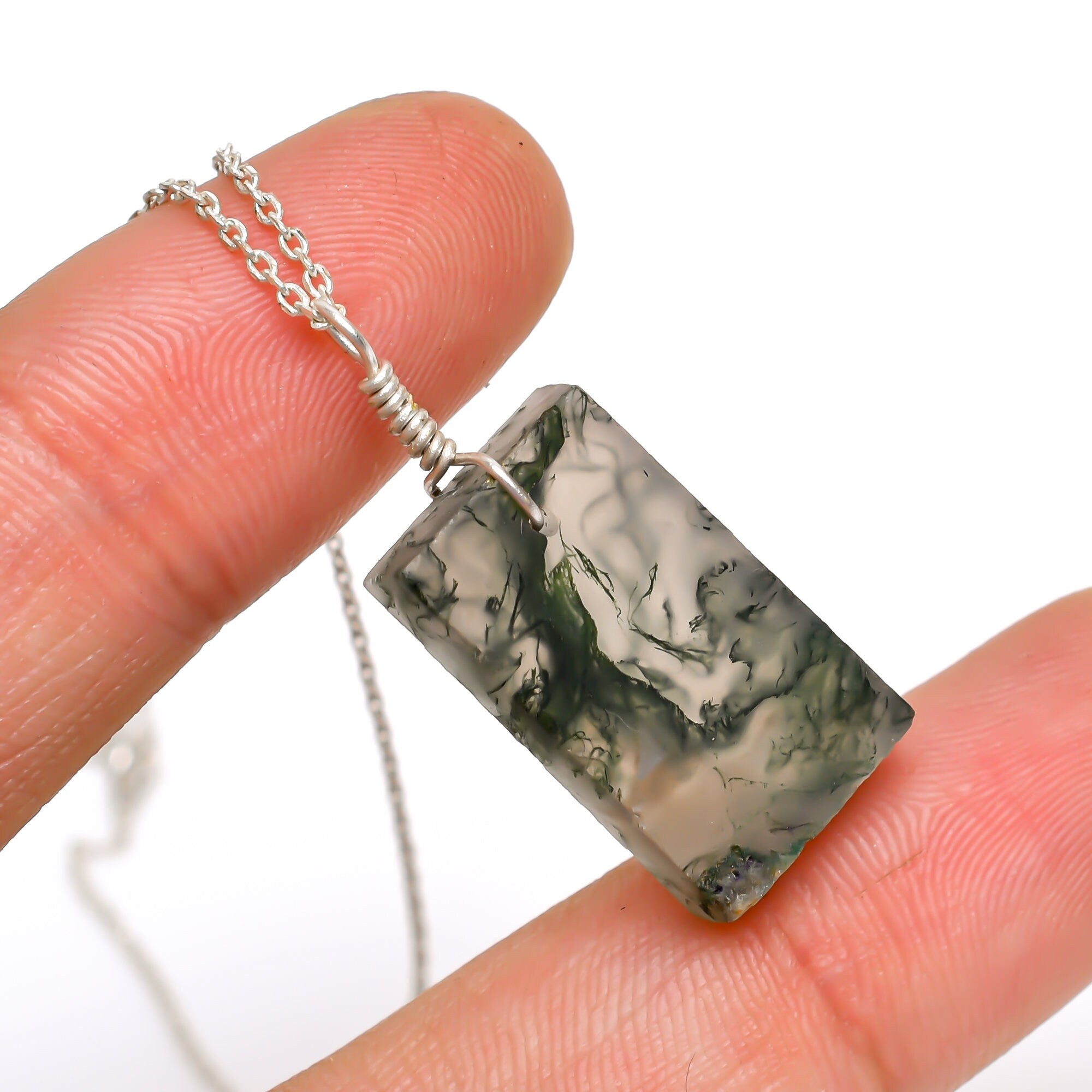 Moss Agate Dainty Pendant Necklace in 16 Inch + 2 Inch