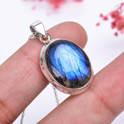 AAA Blue Flash Labradorite Pendant in Silver Plated Brass / 925 Silver